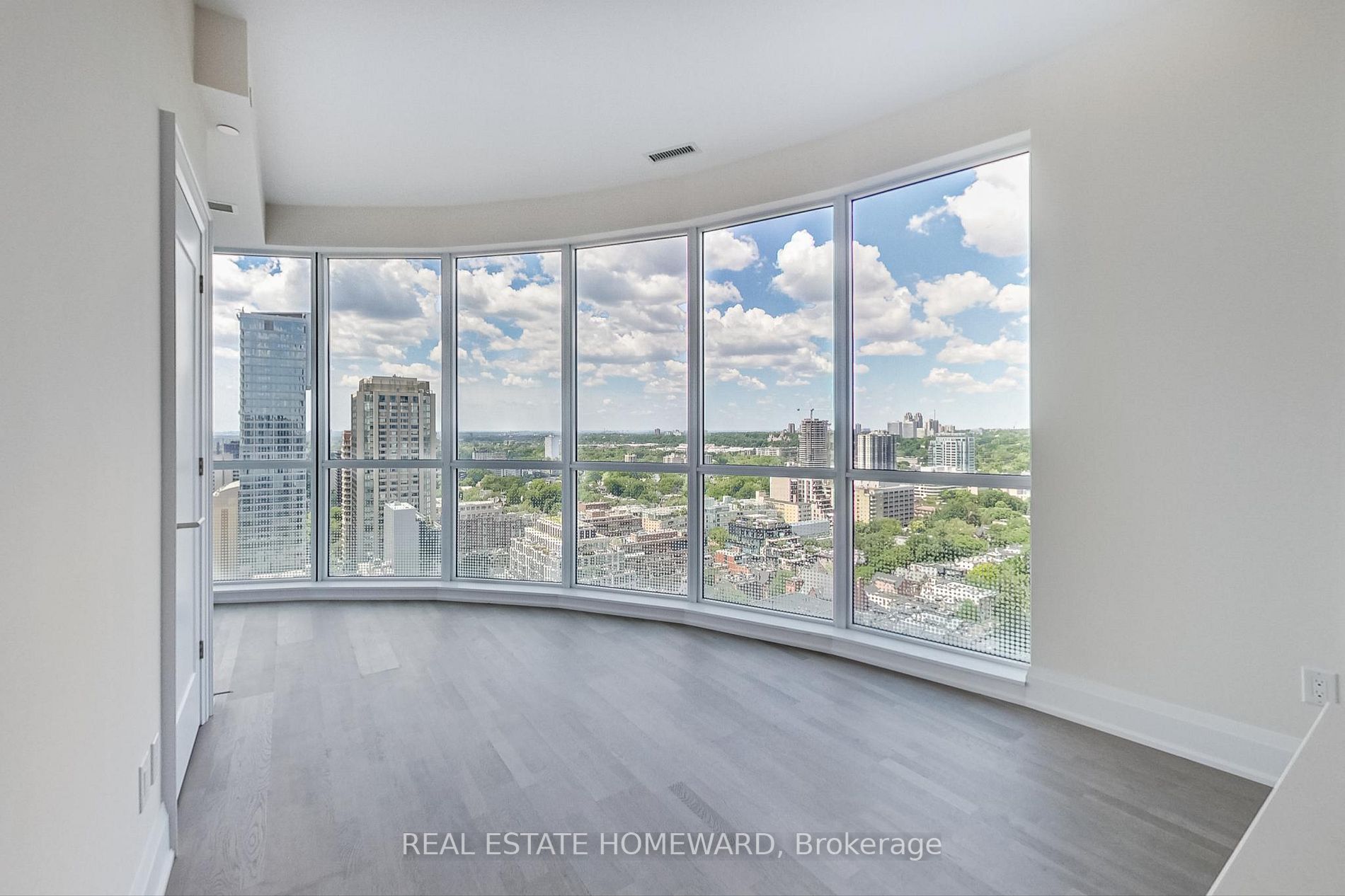 88 Cumberland St, #2503
