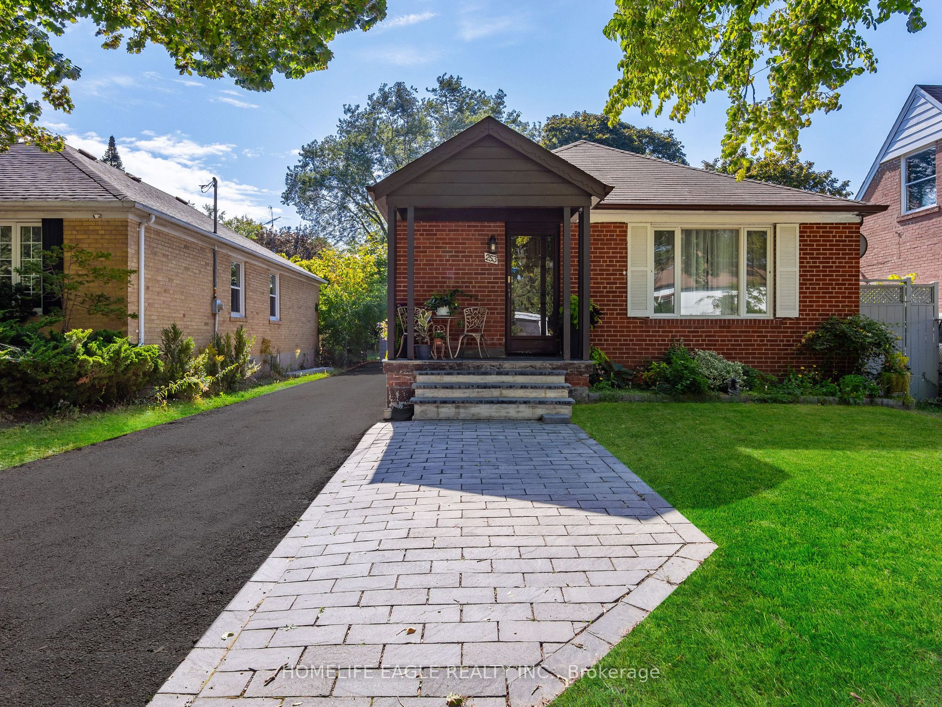 253 Bogert Ave