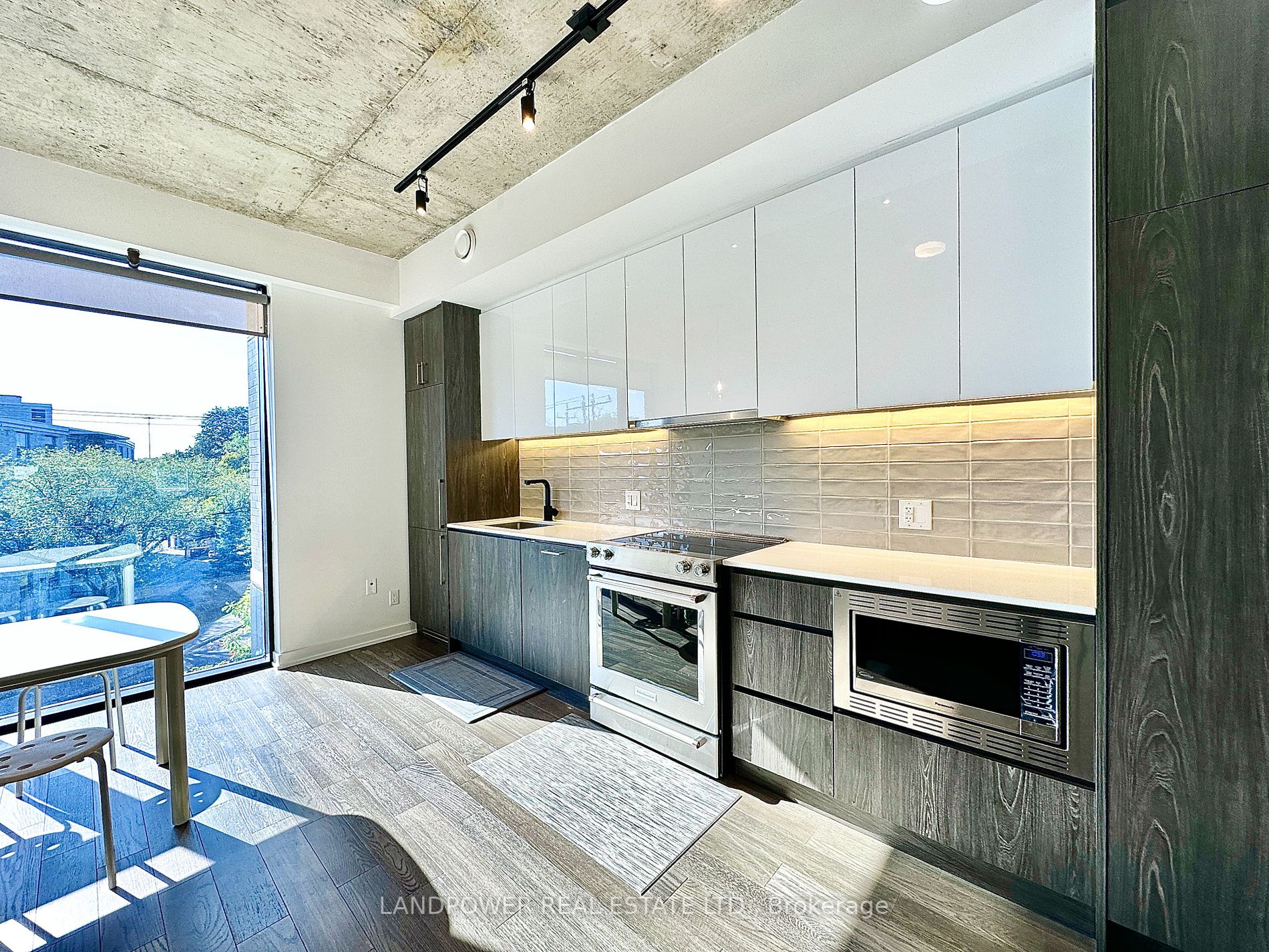 12 Dervock Cres, #11