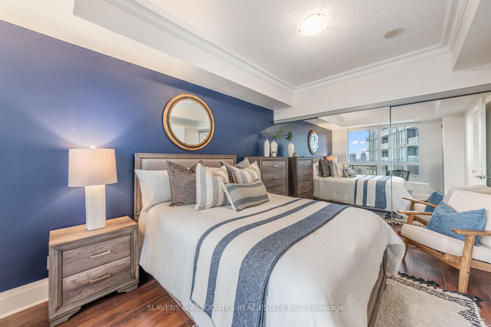 100 Harrison Garden Boulevard, #1521
