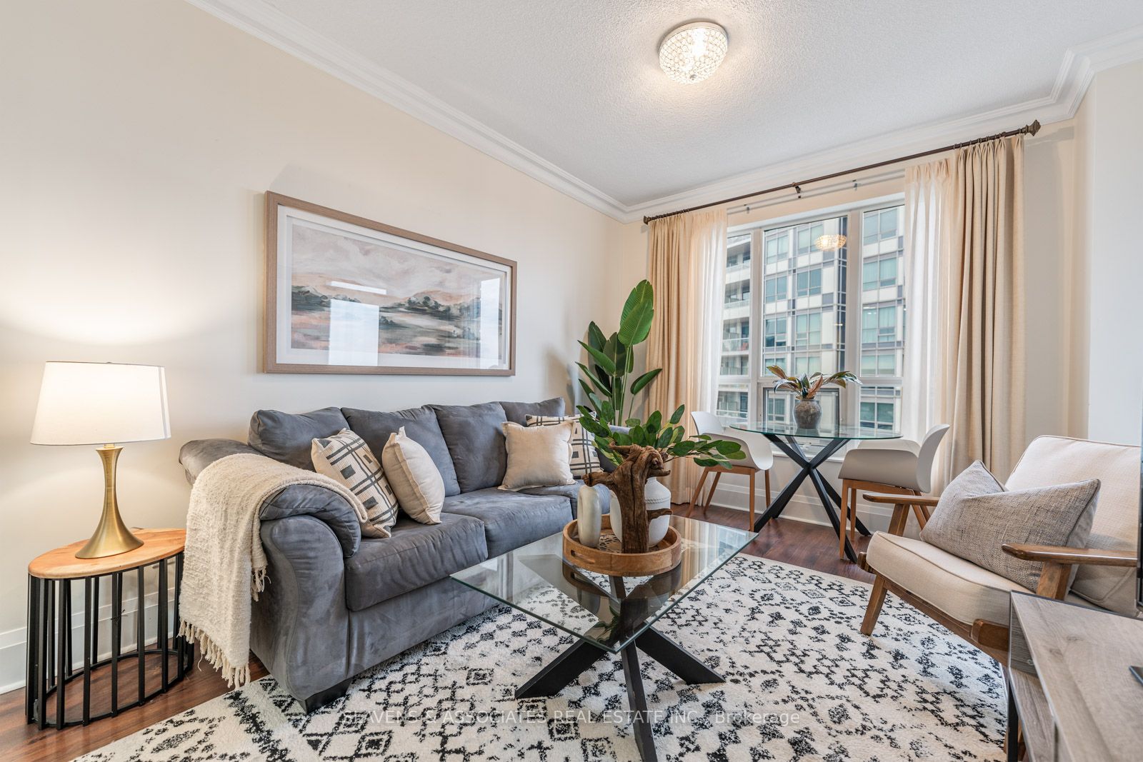 100 Harrison Garden Boulevard, #1521