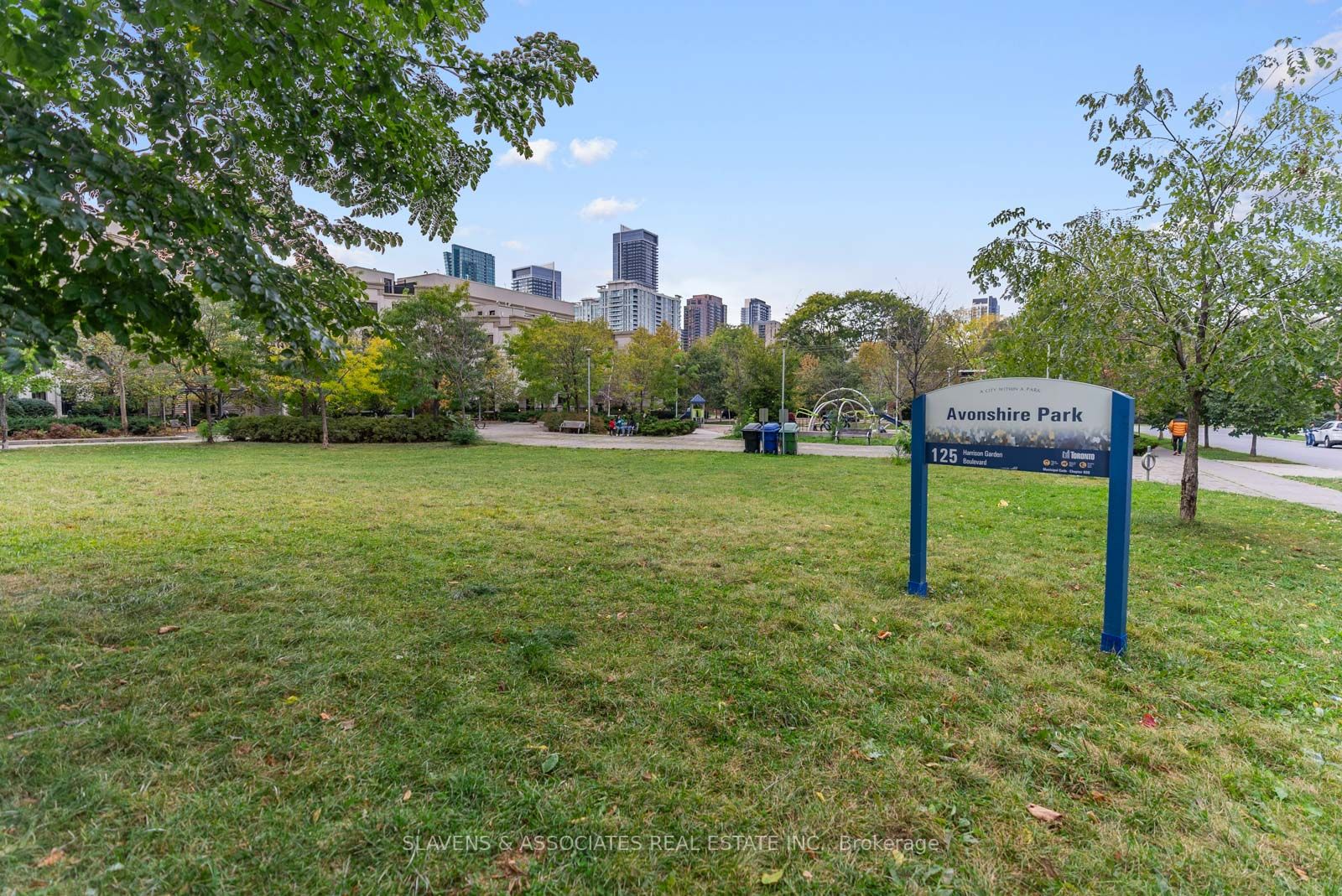 100 Harrison Garden Boulevard, #1521