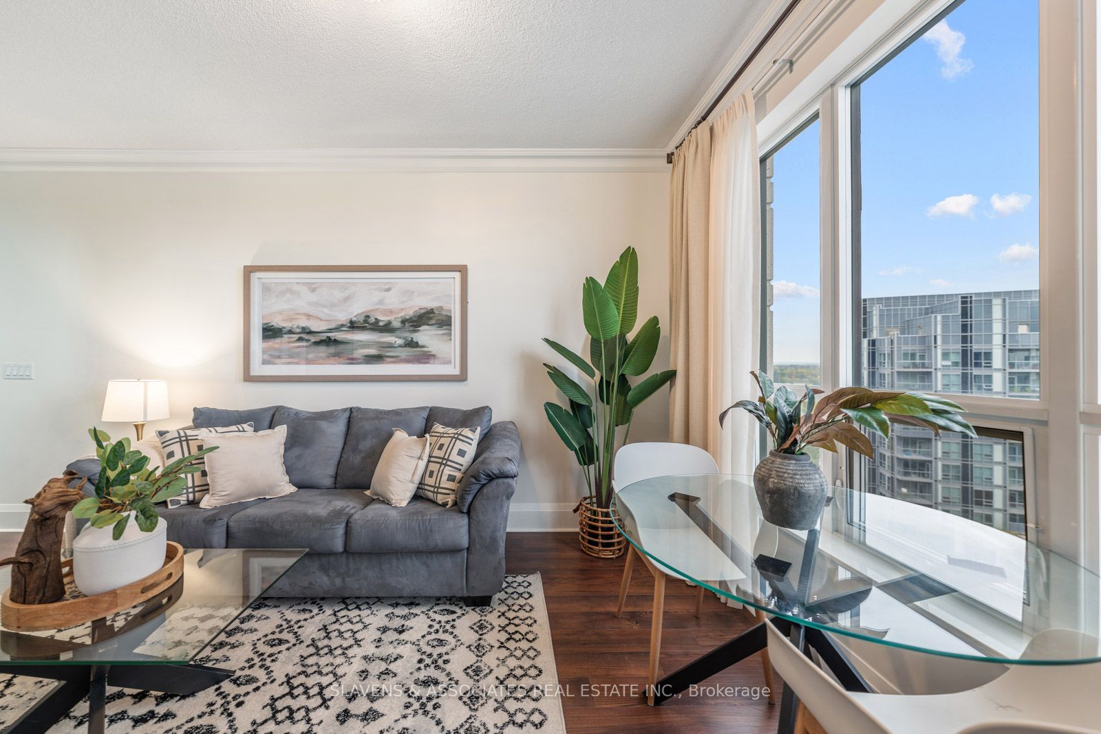 100 Harrison Garden Boulevard, #1521