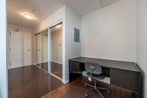38 Grenville Street, #3207