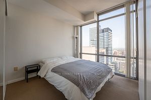 38 Grenville Street, #3207