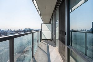 38 Grenville Street, #3207
