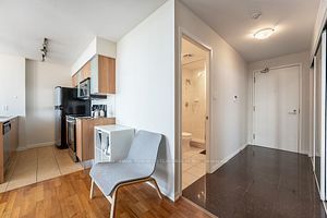 38 Grenville Street, #3207