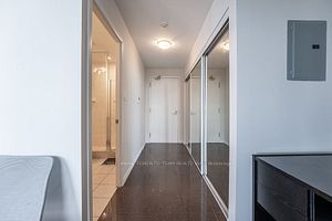 38 Grenville Street, #3207
