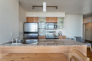38 Grenville Street, #3207