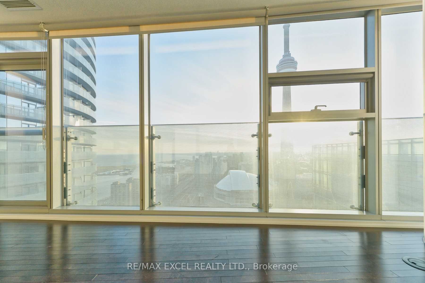 14 York St, #4808