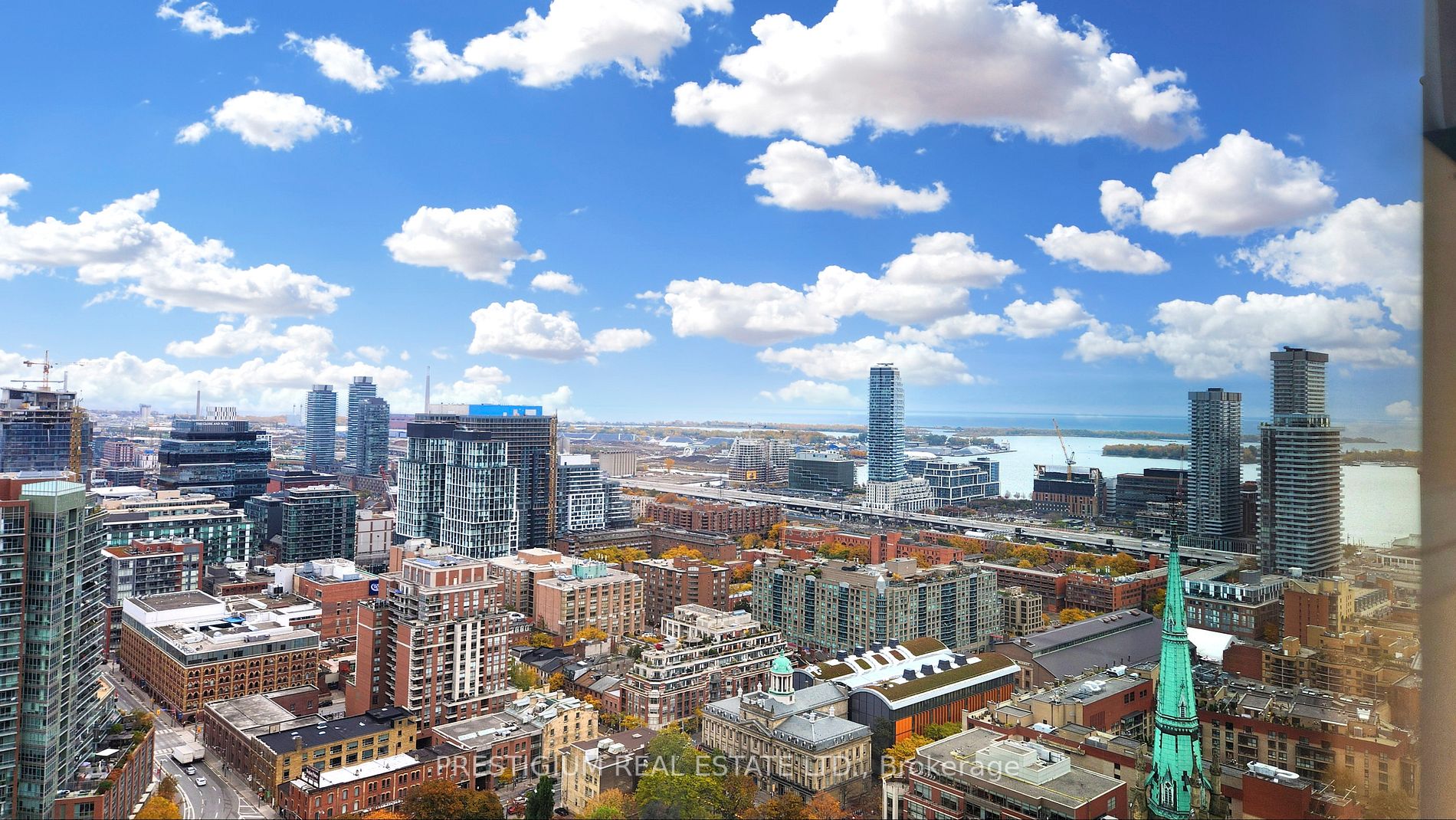 33 Lombard St, #3504