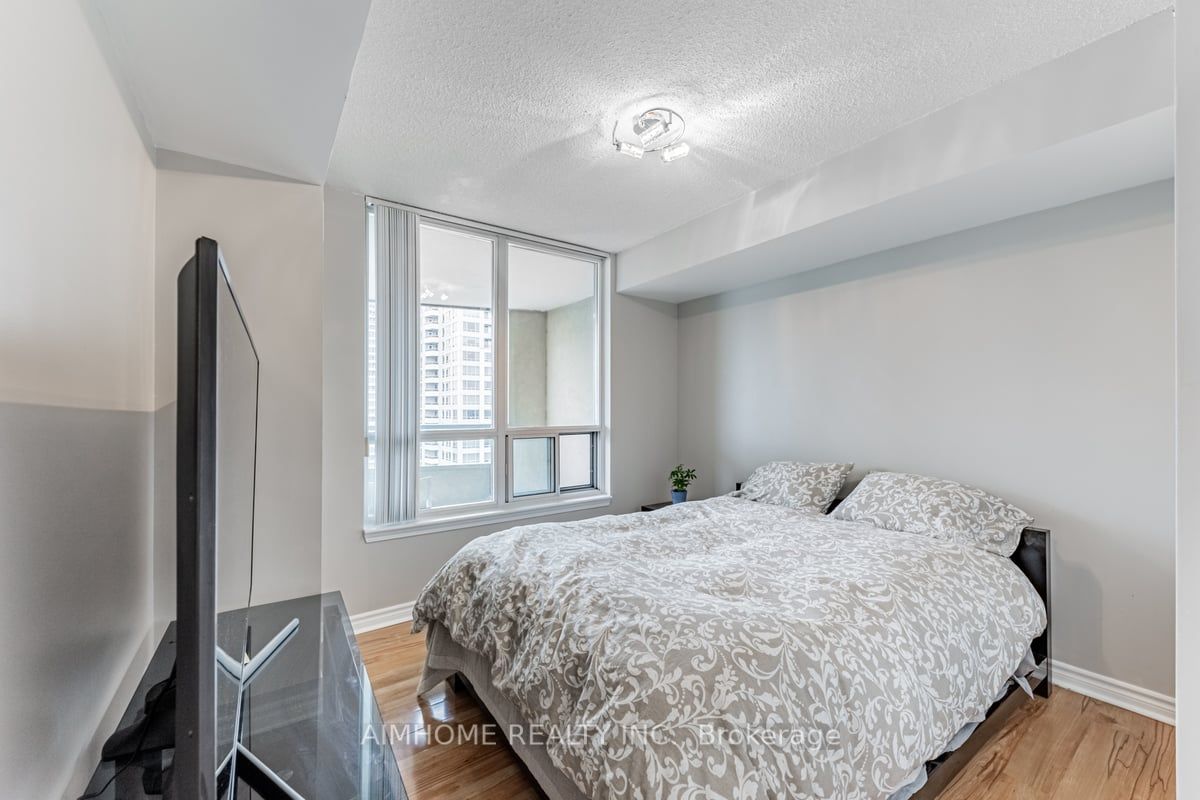 17 Barberry Pl, #1205
