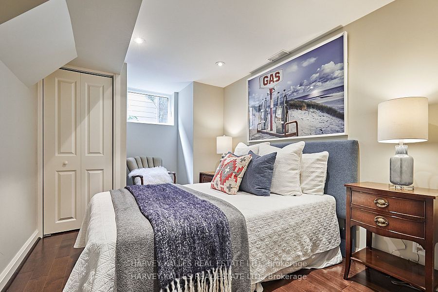 39 Cedarbank Cres