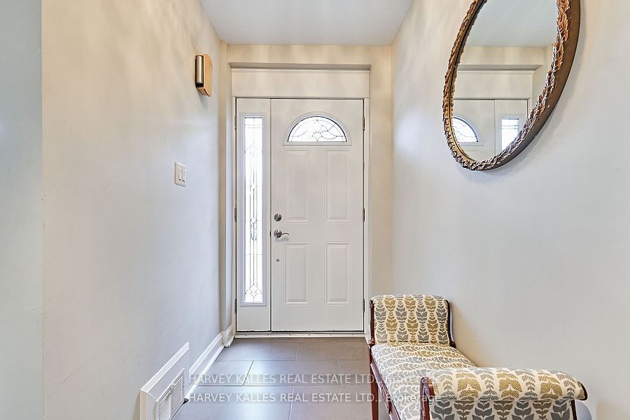39 Cedarbank Cres