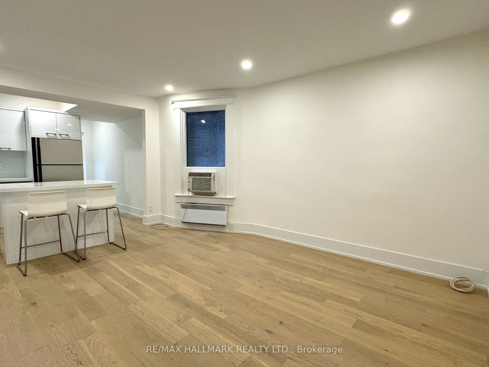 3 Beatrice St, #Main