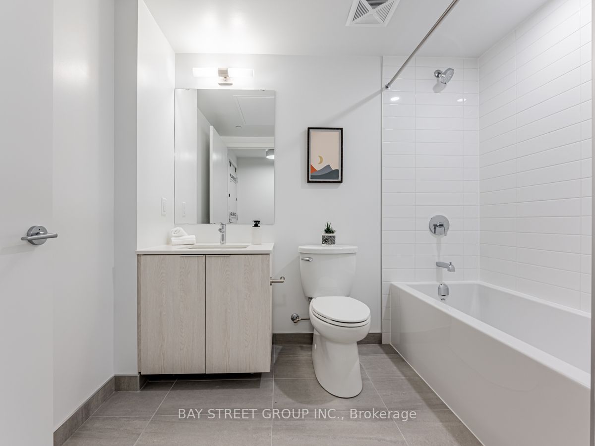 357 King St W, #1409