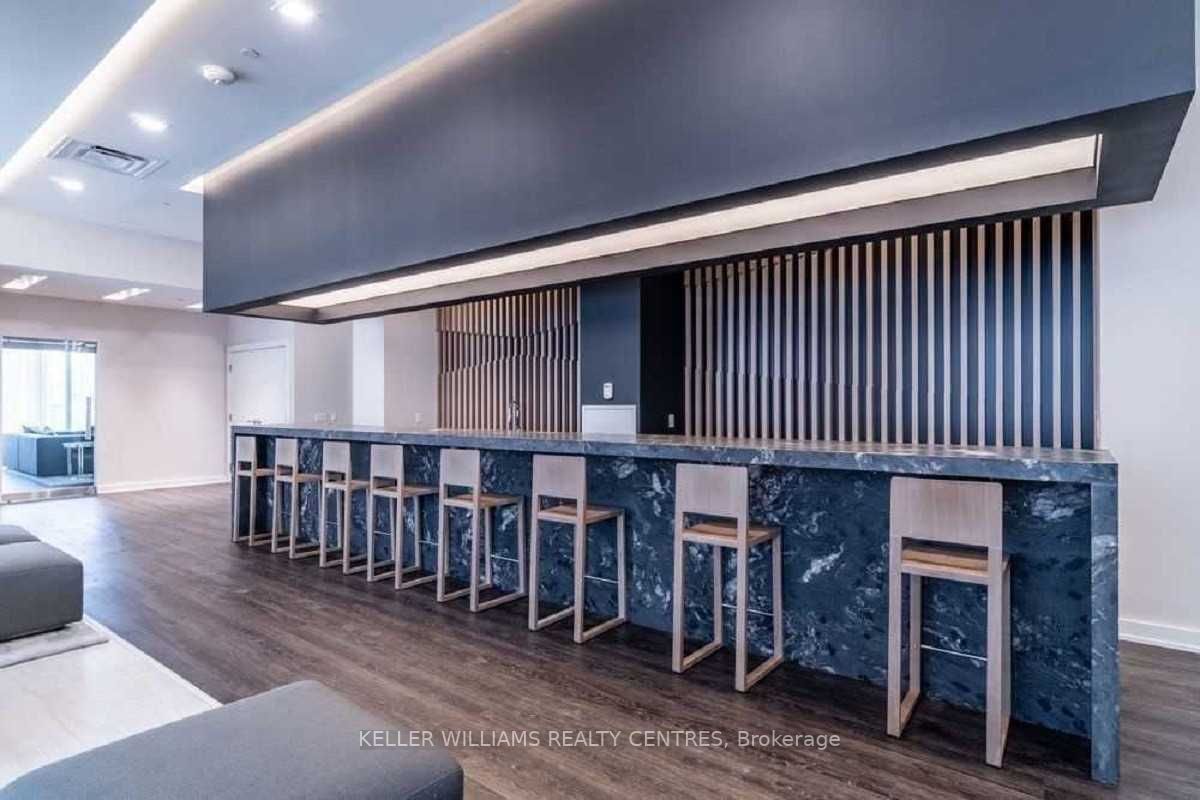 5180 Yonge Street, #408