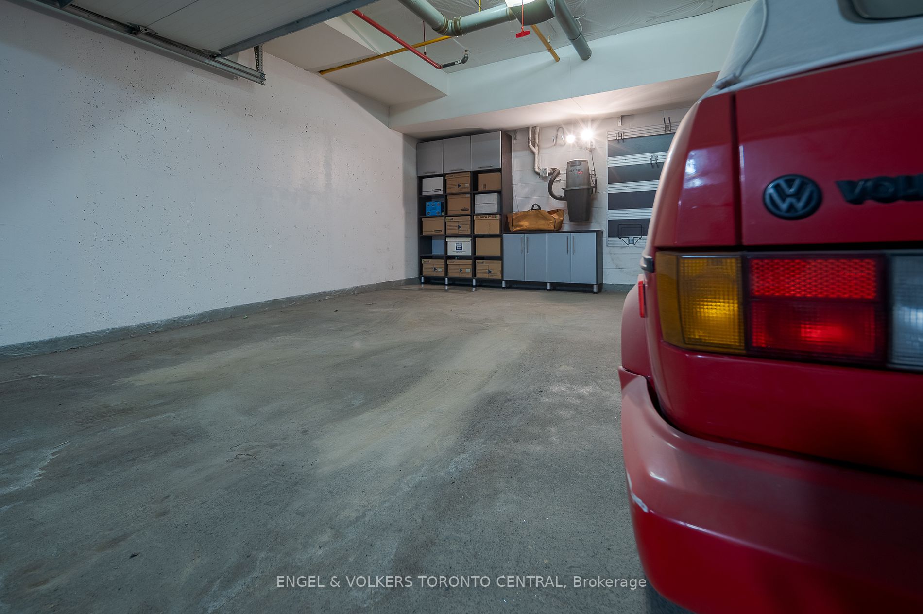 109 Scollard St