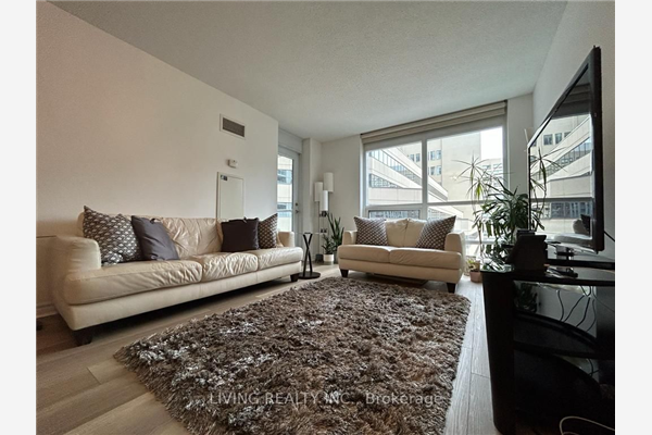 763 Bay St, Toronto