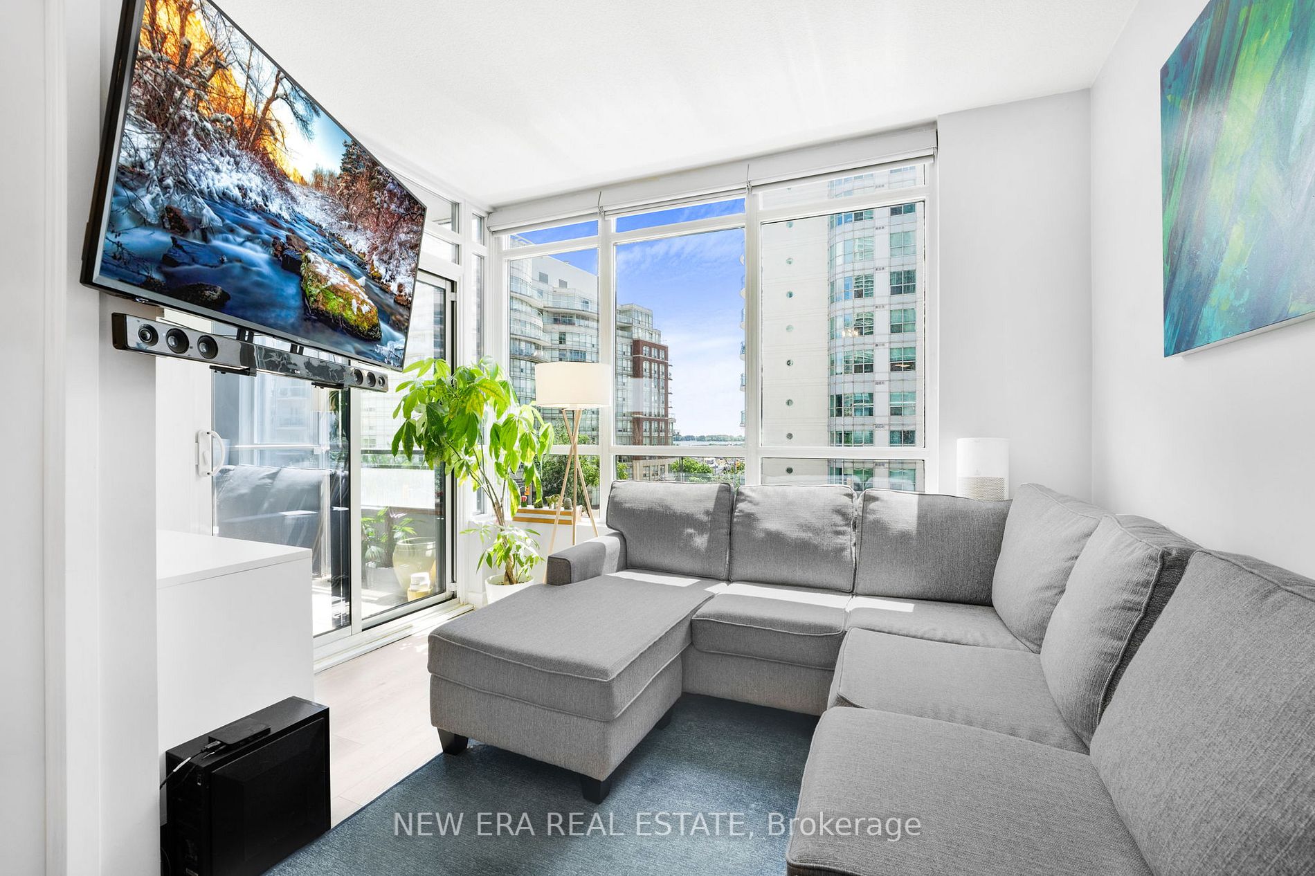 38 Dan Leckie Way, #510
