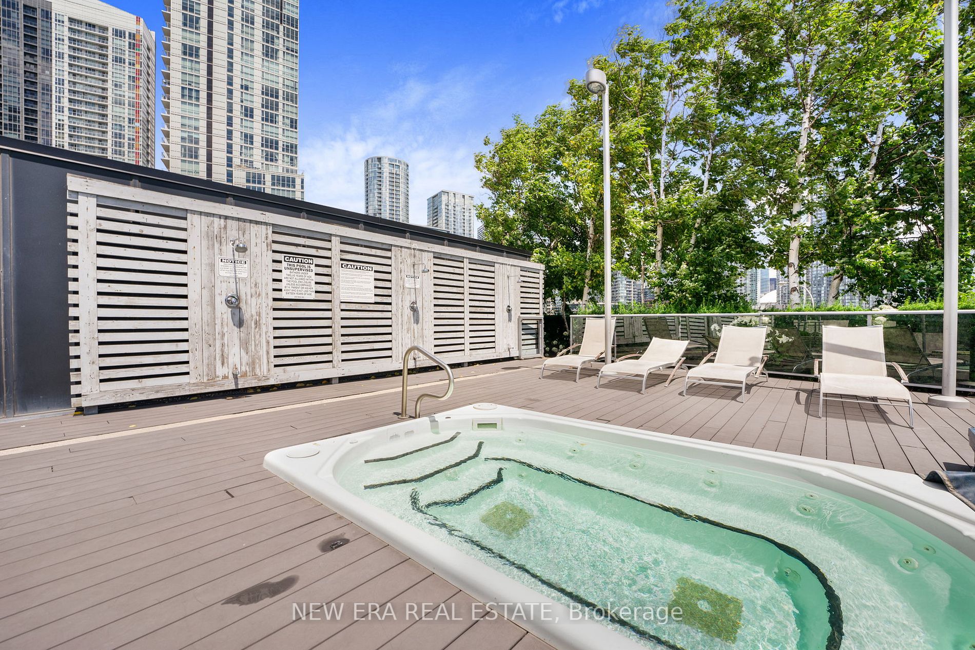 38 Dan Leckie Way, #510