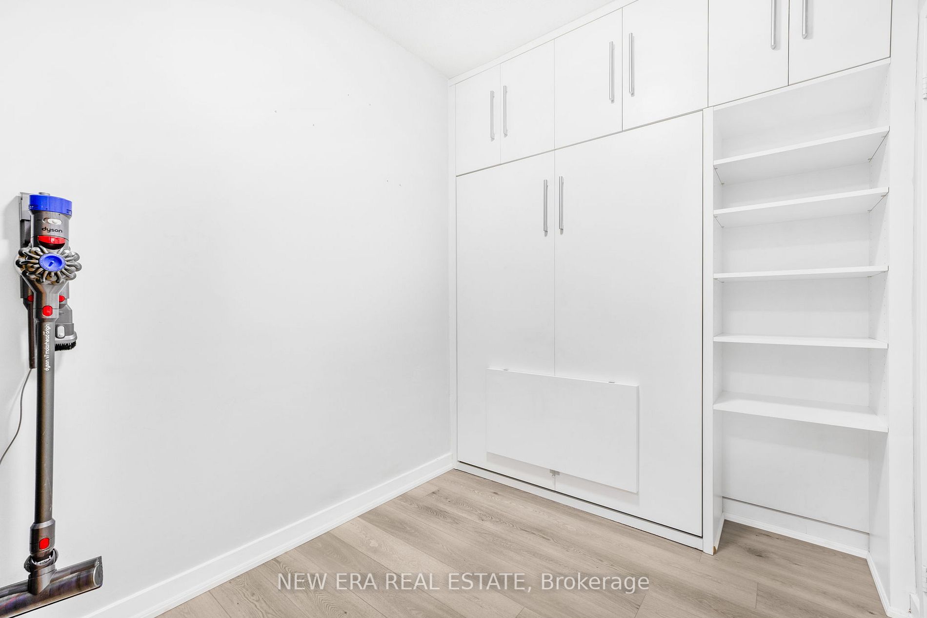 38 Dan Leckie Way, #510