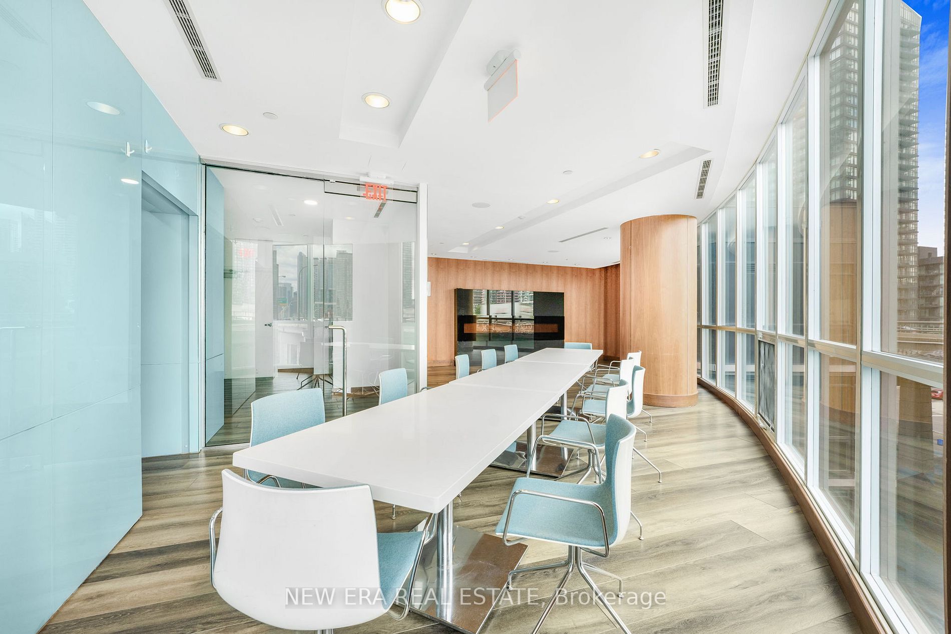 38 Dan Leckie Way, #510