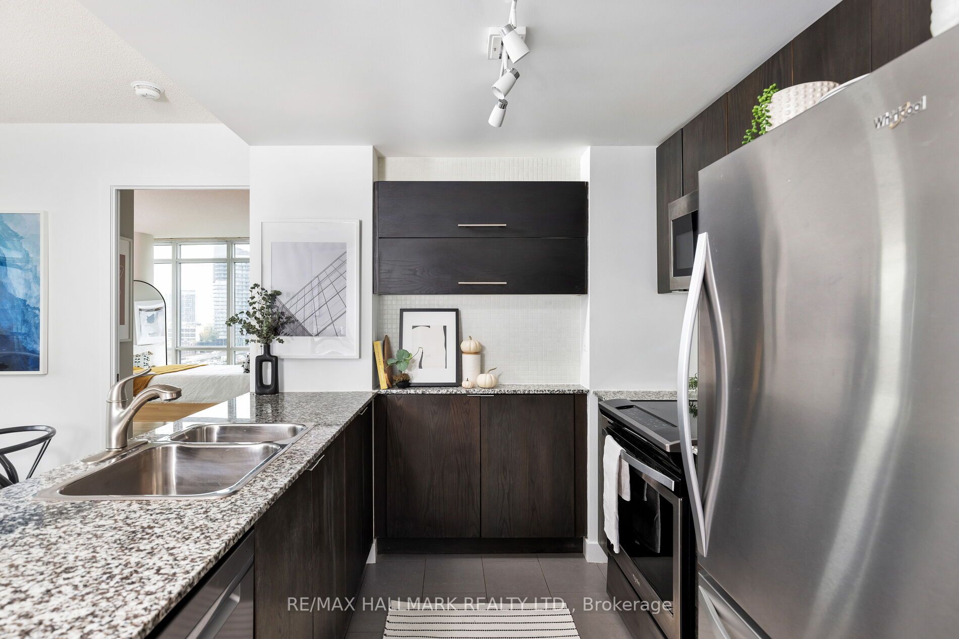 15 Fort York Blvd, #1512