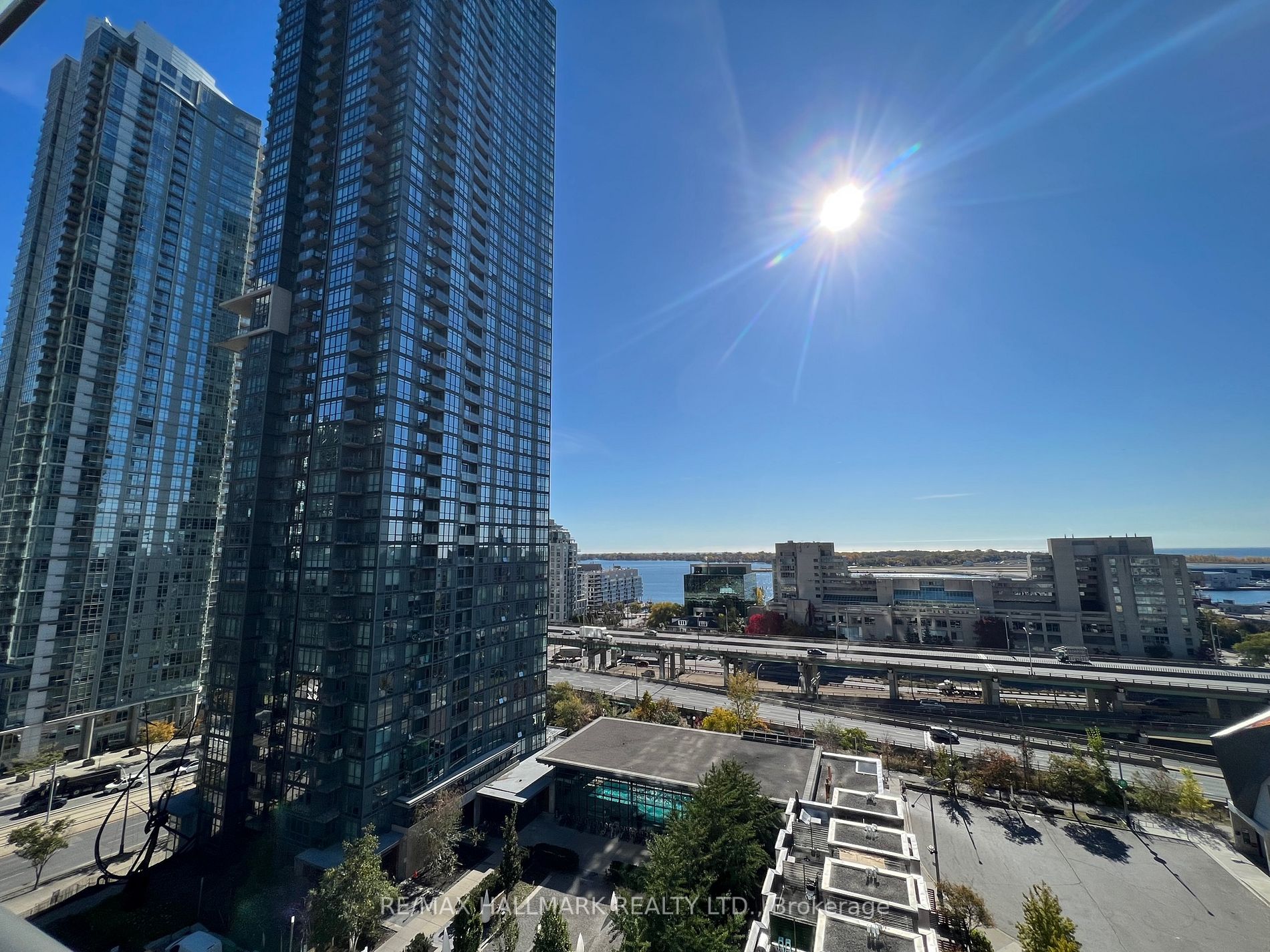 15 Fort York Blvd, #1512