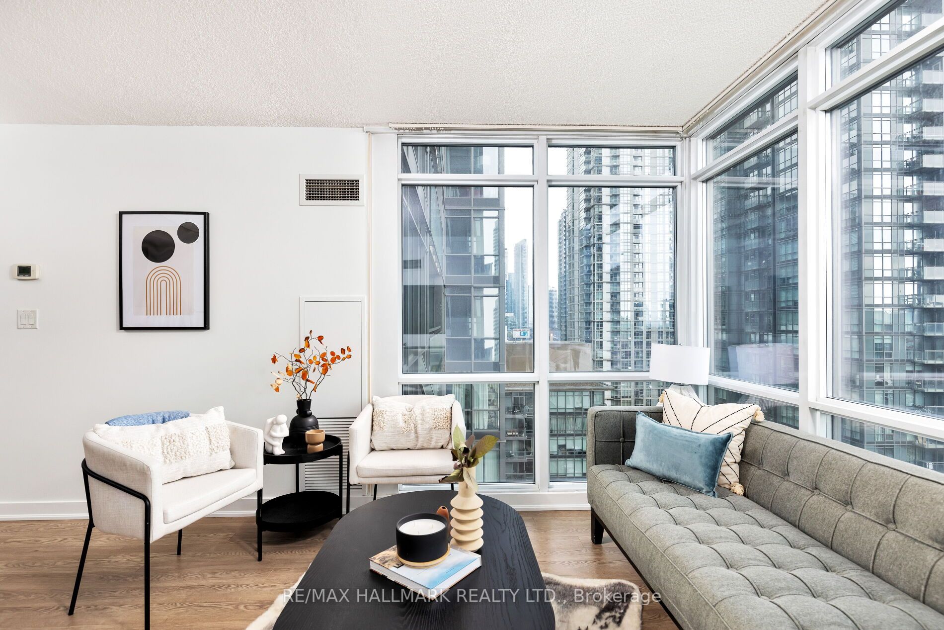 15 Fort York Blvd, #1512