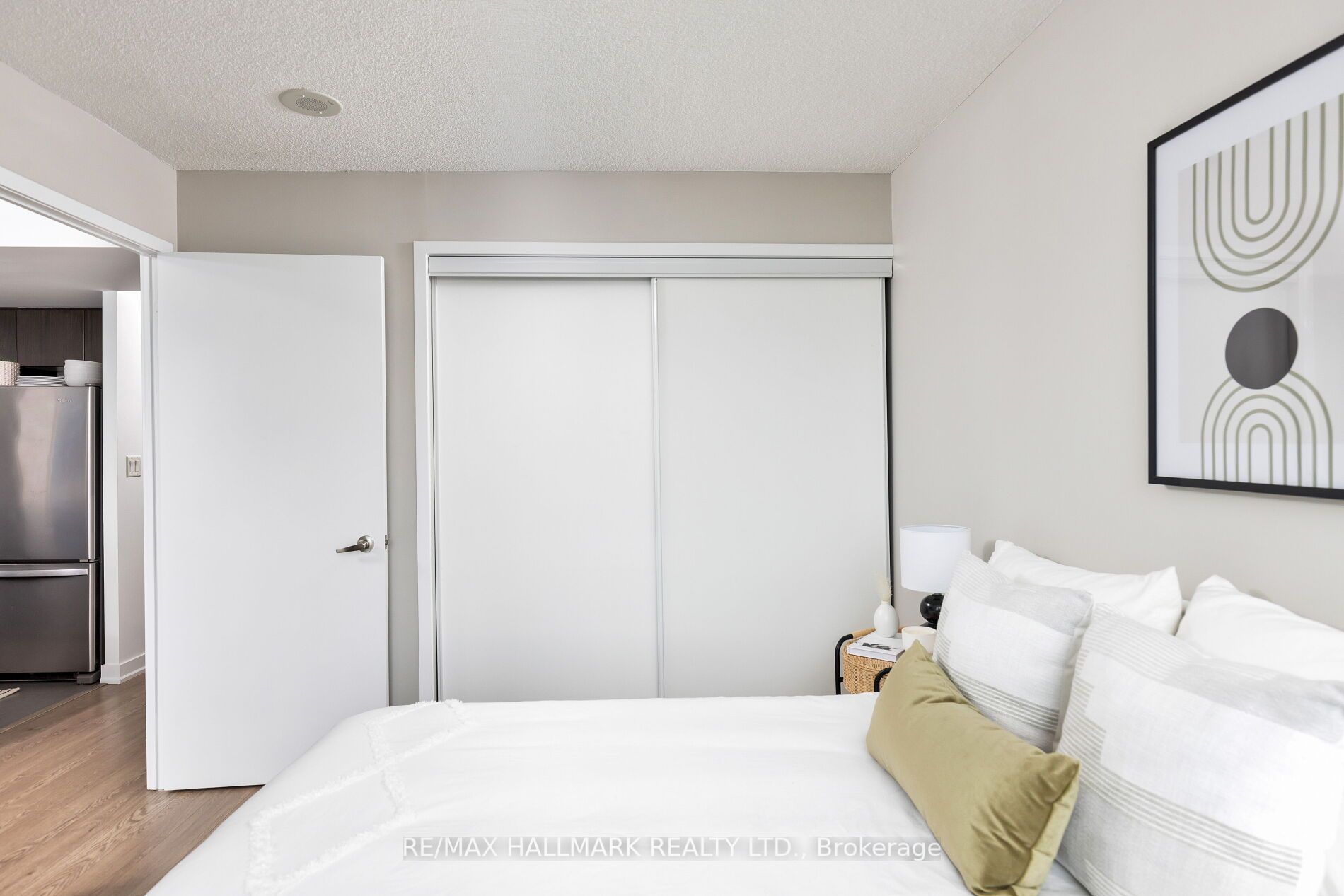 15 Fort York Blvd, #1512