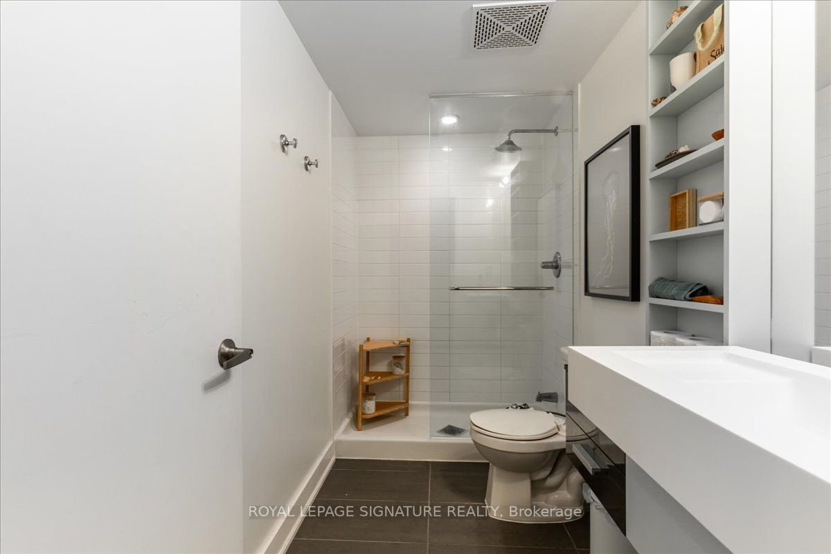38 Dan Leckie Way, #223