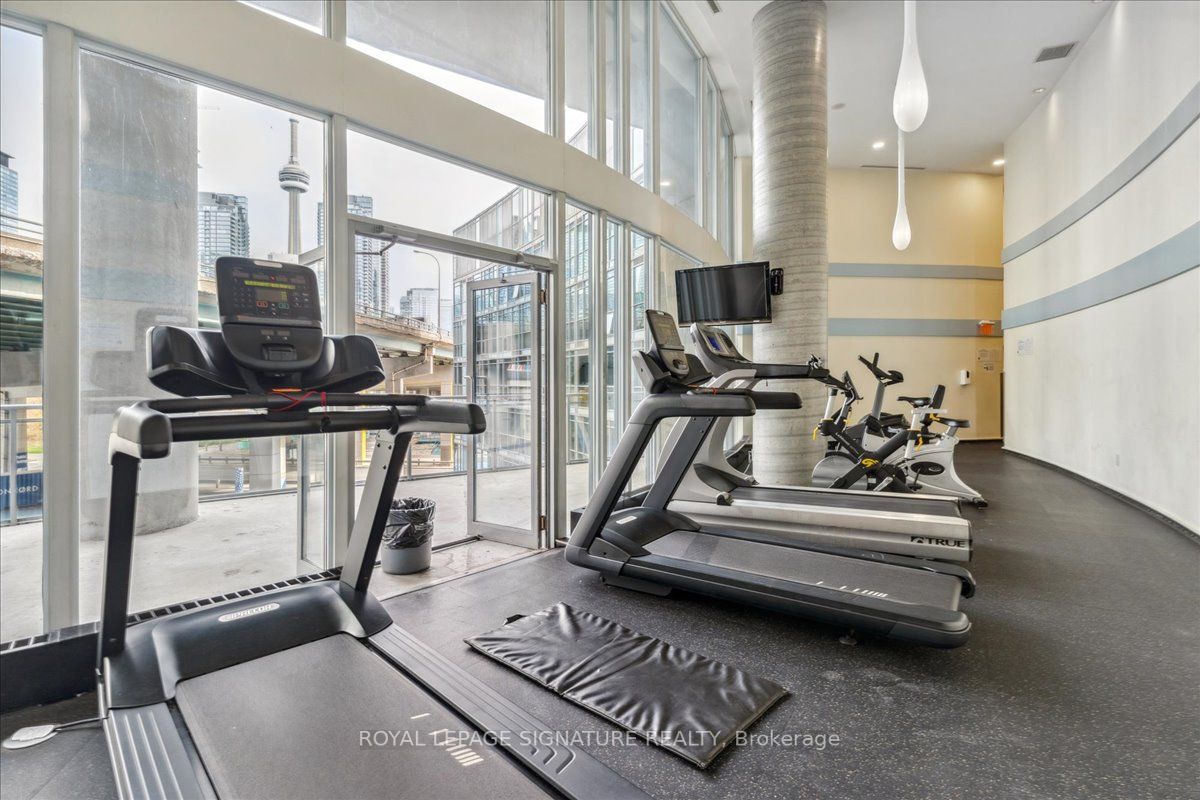 38 Dan Leckie Way, #223