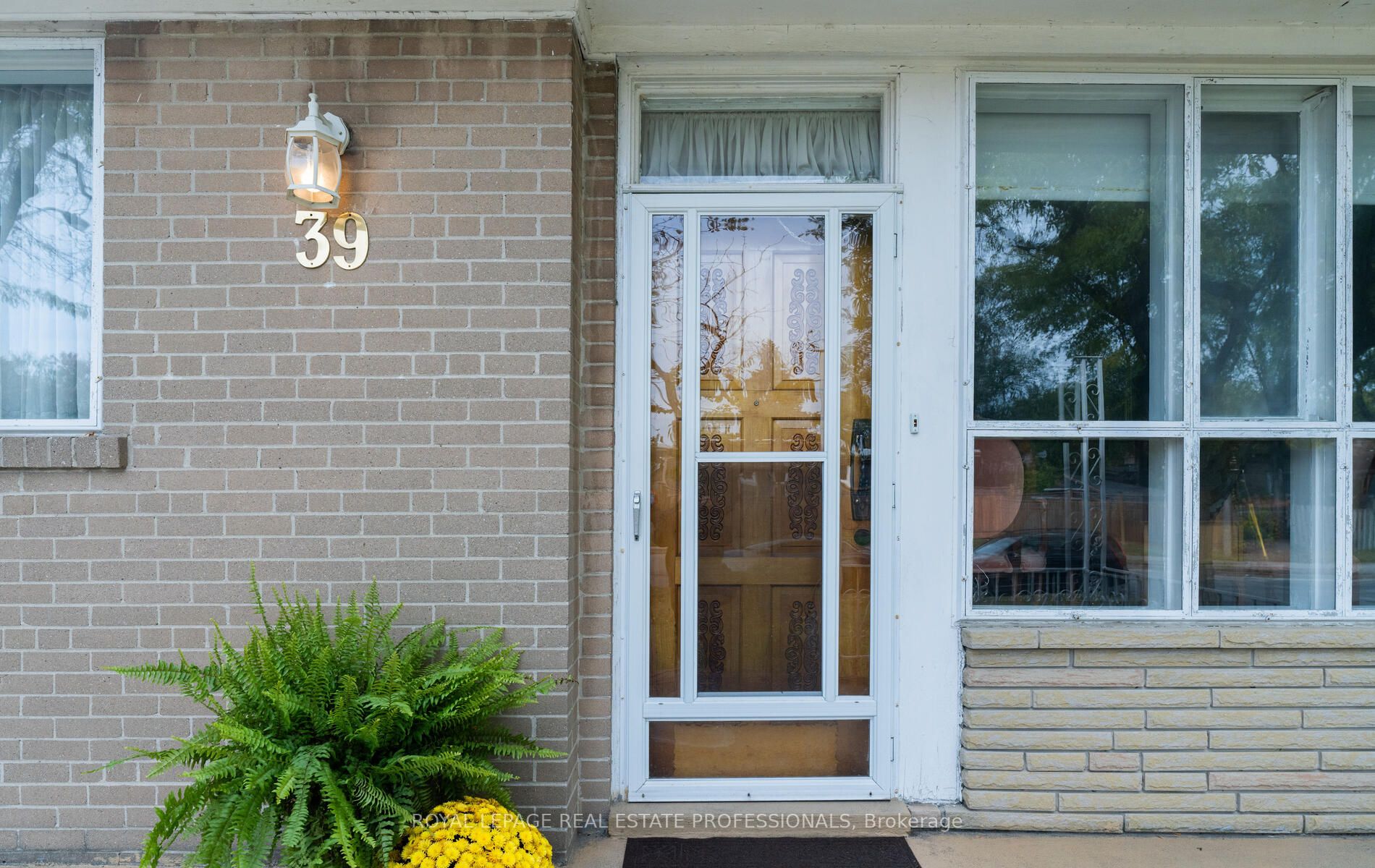 39 Combermere Drive