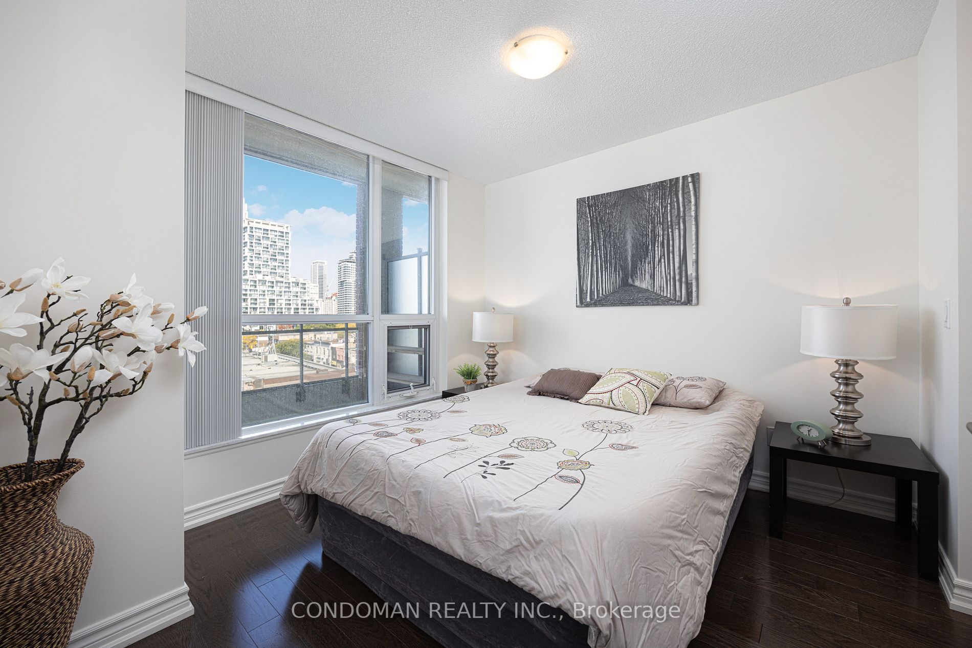 23 Glebe Road W, #515