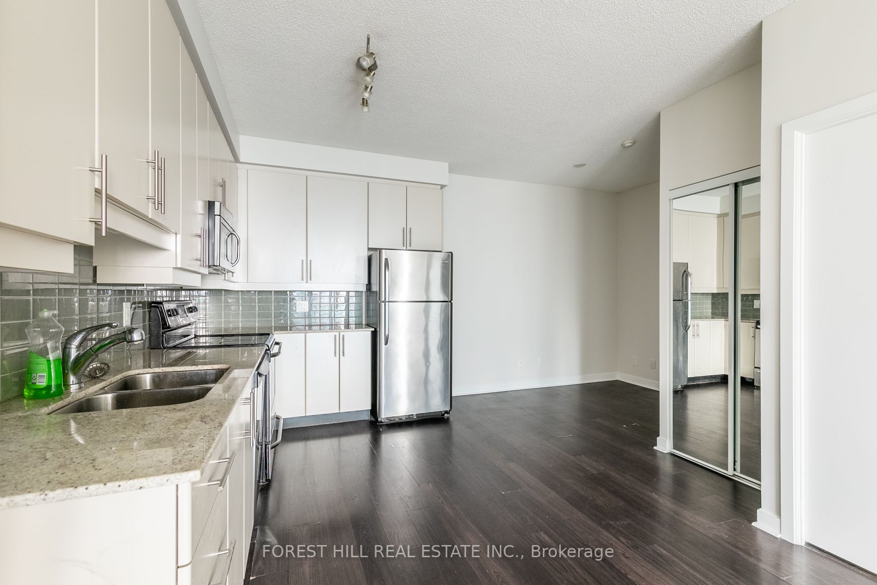33 Bay St, #4513