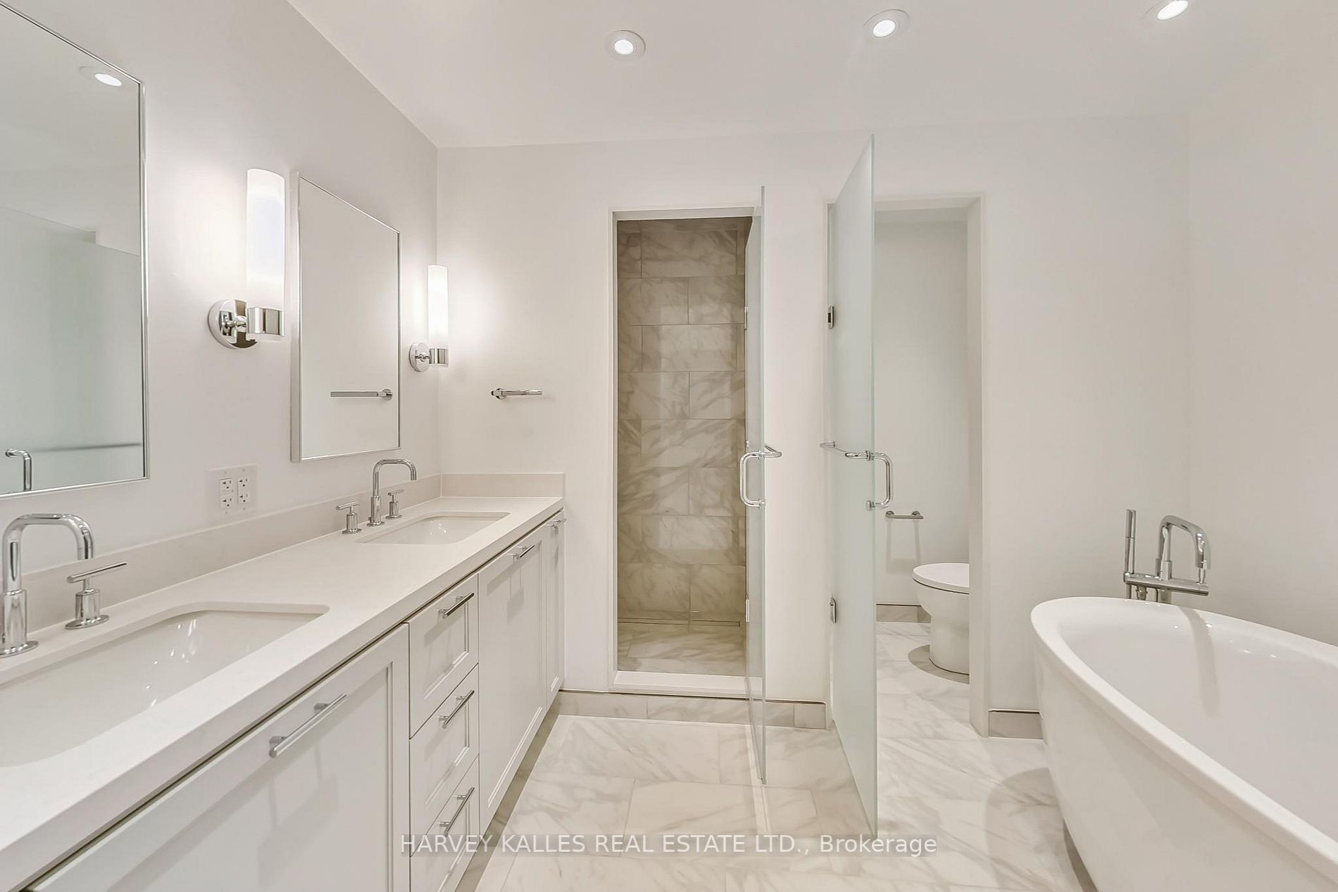 2781 Yonge St, #511