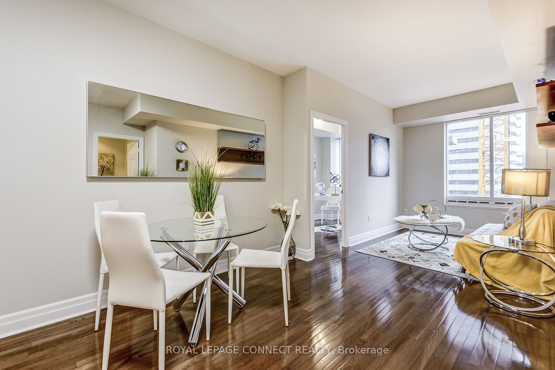 35 Balmuto St, #2104