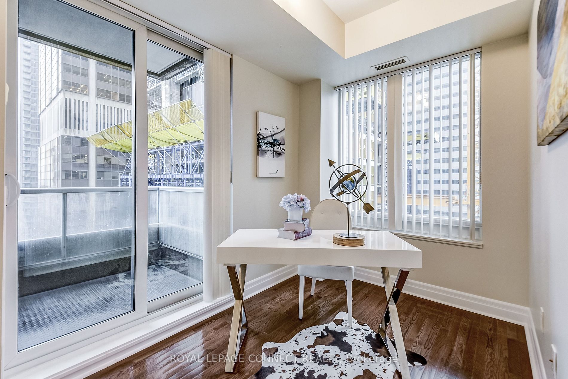 35 Balmuto St, #2104