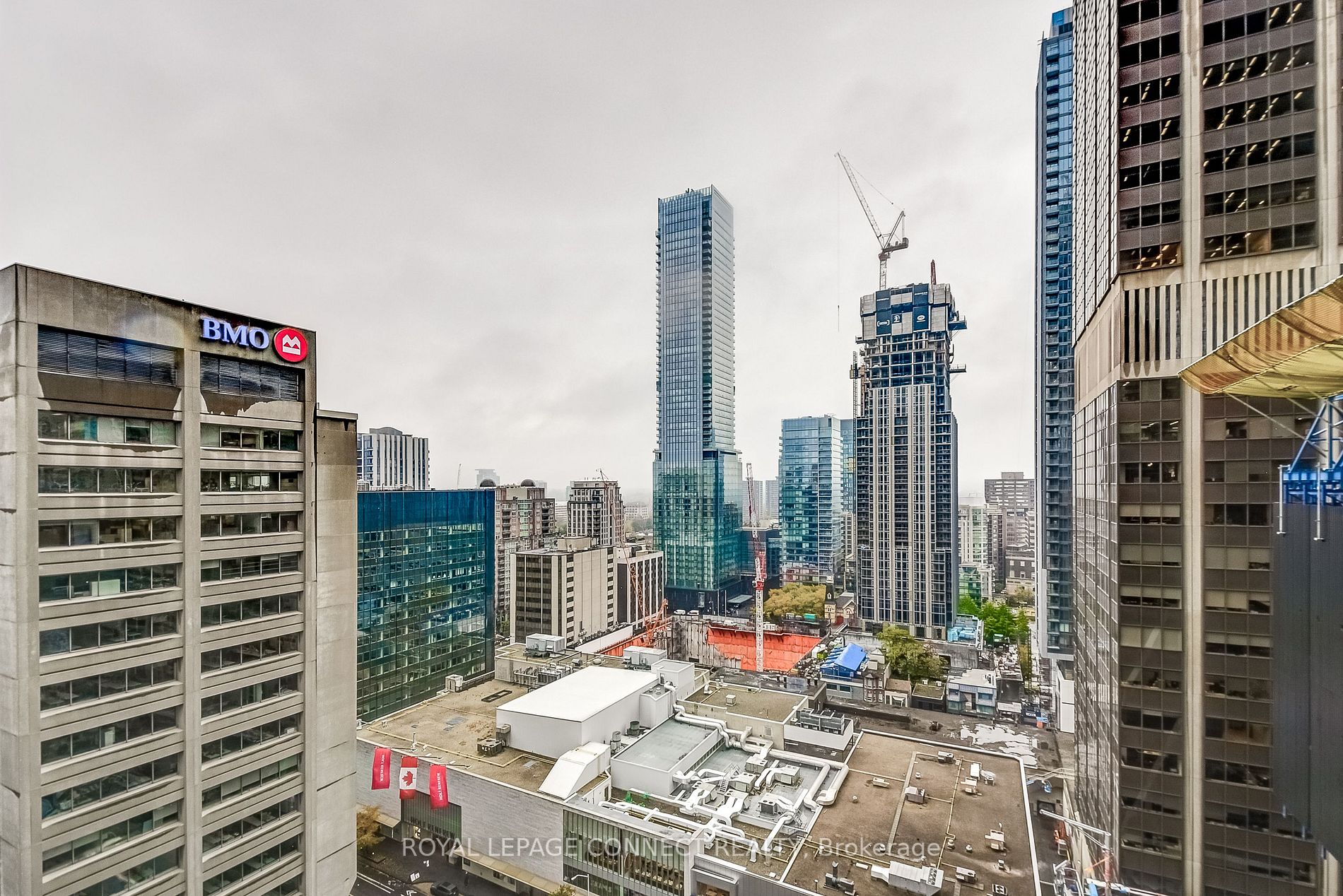 35 Balmuto St, #2104