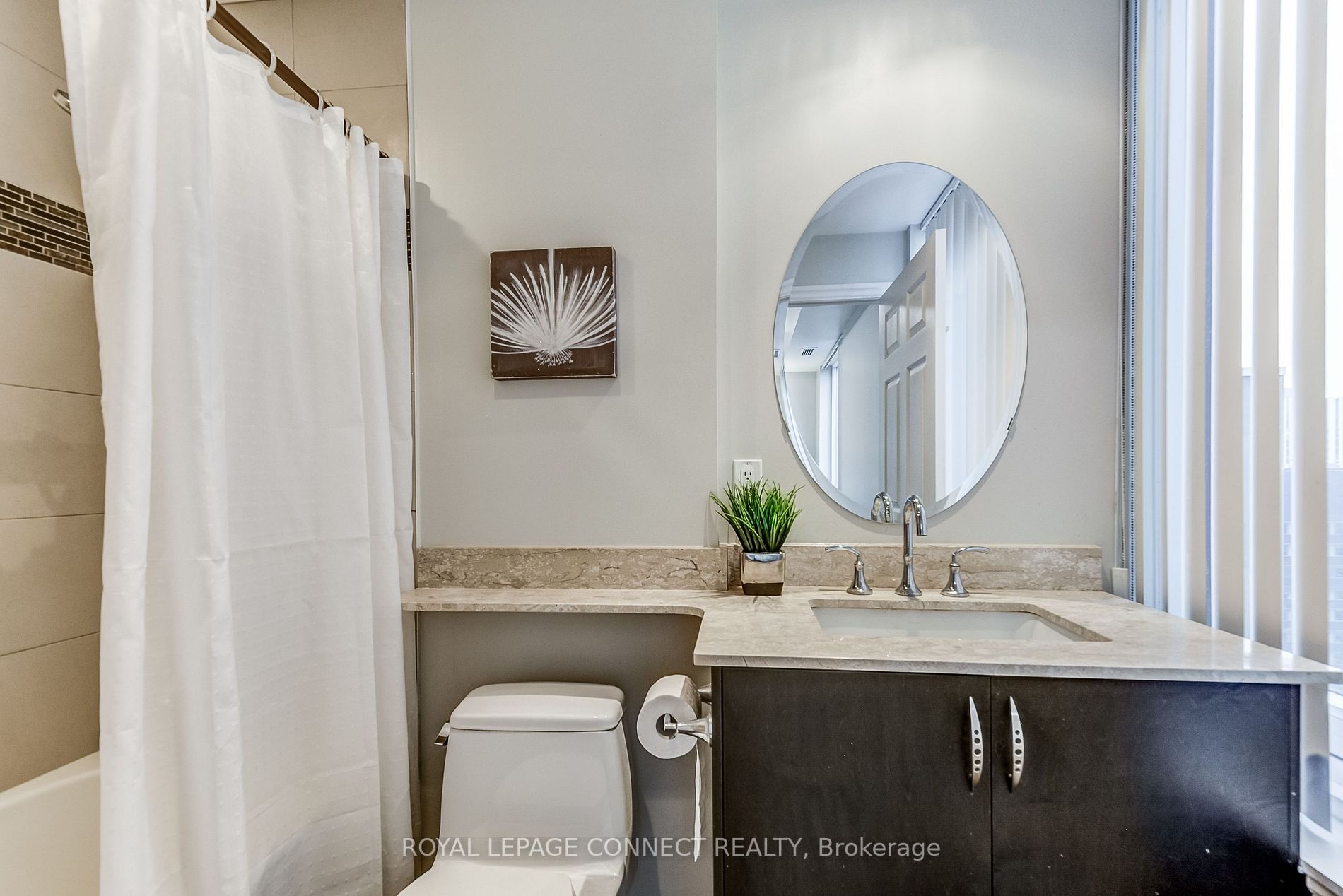 35 Balmuto St, #2104