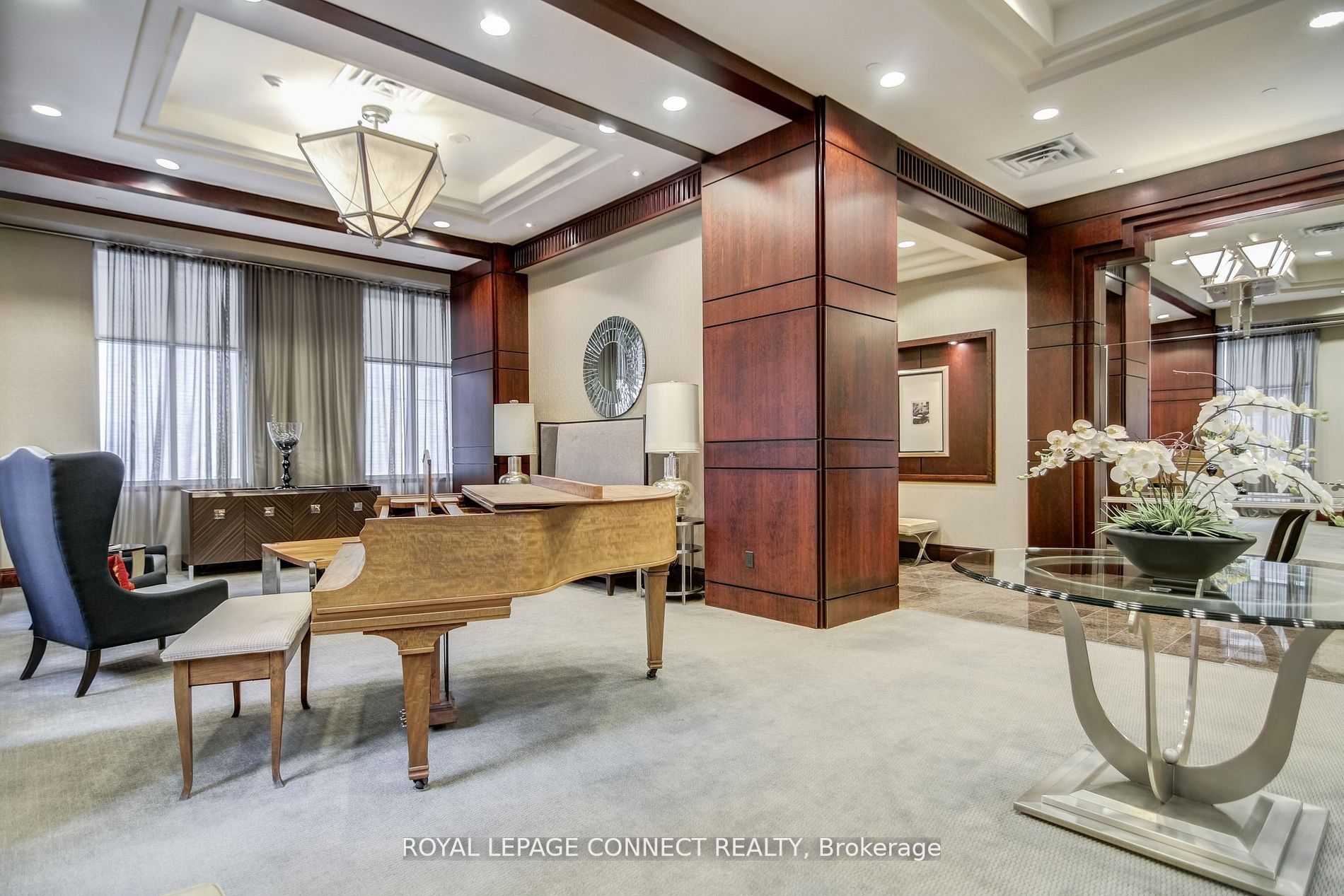 35 Balmuto St, #2104