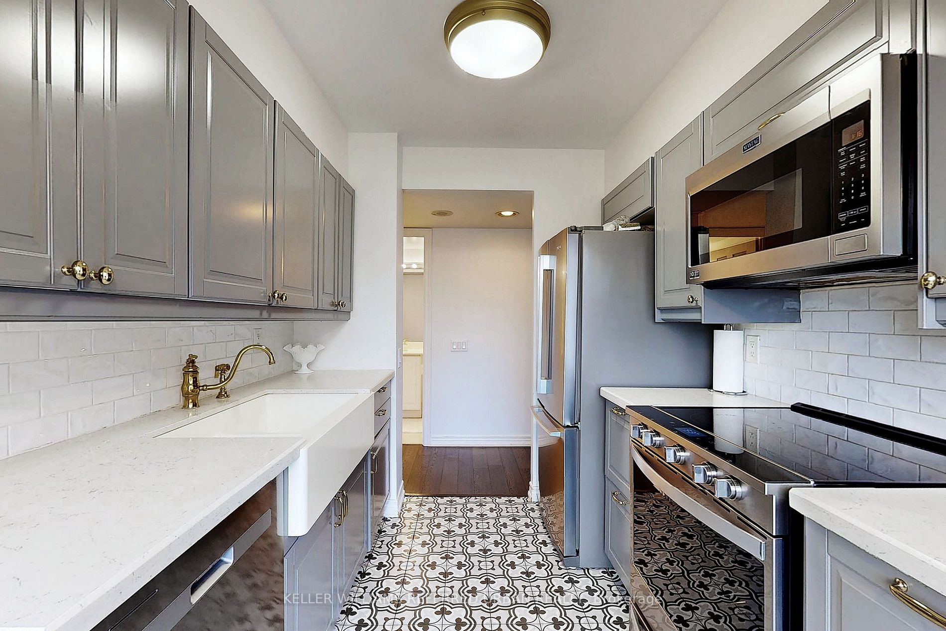 35 Finch Ave E, #1505