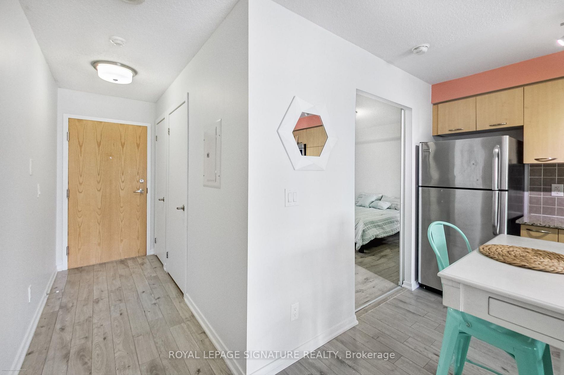 38 Joe Shuster Way, #926