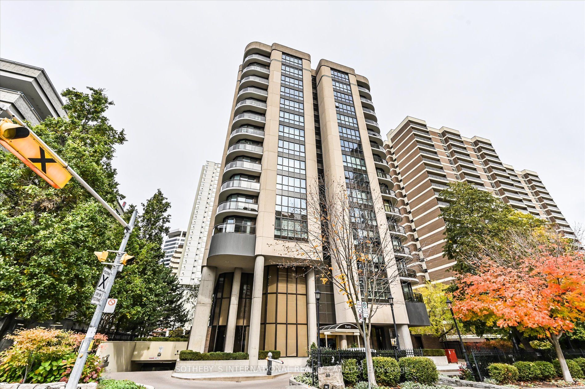 40 Rosehill Ave, #502
