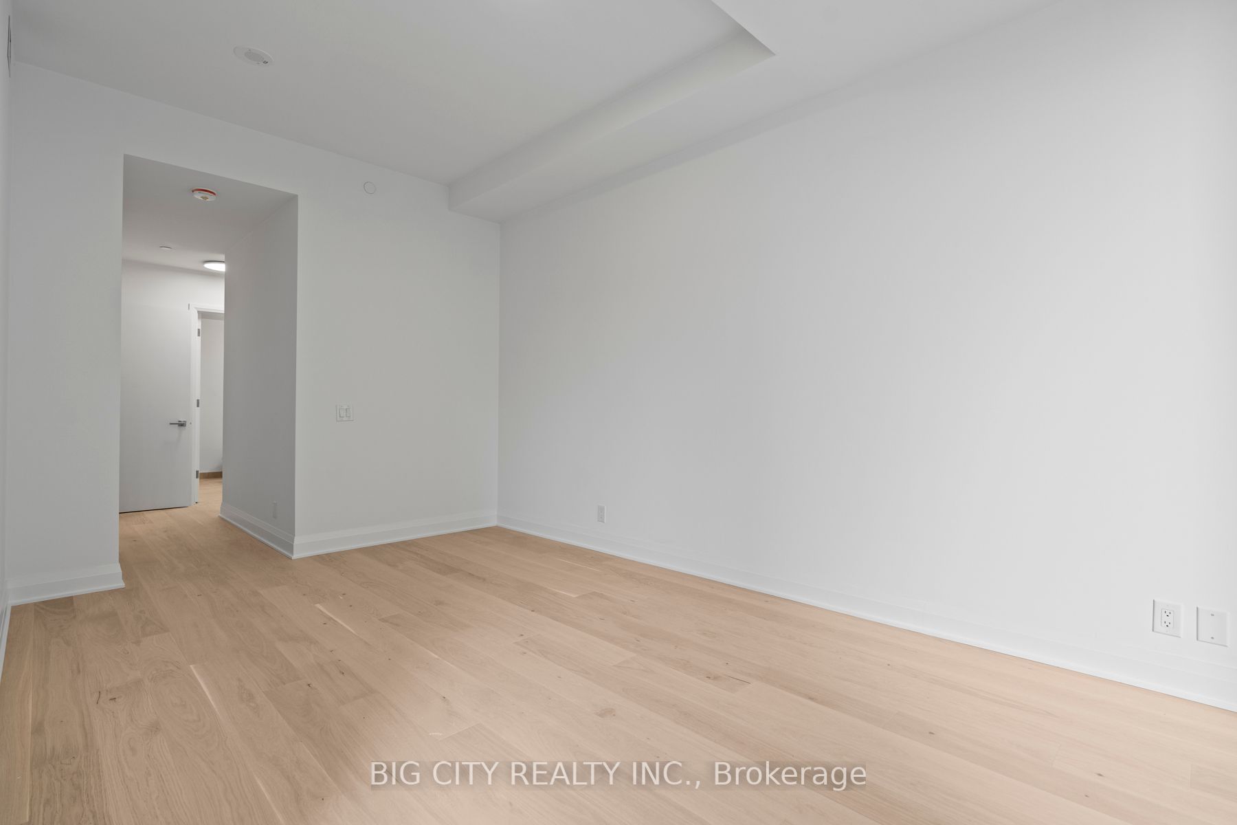 33 Frederick Todd Way, #TH07