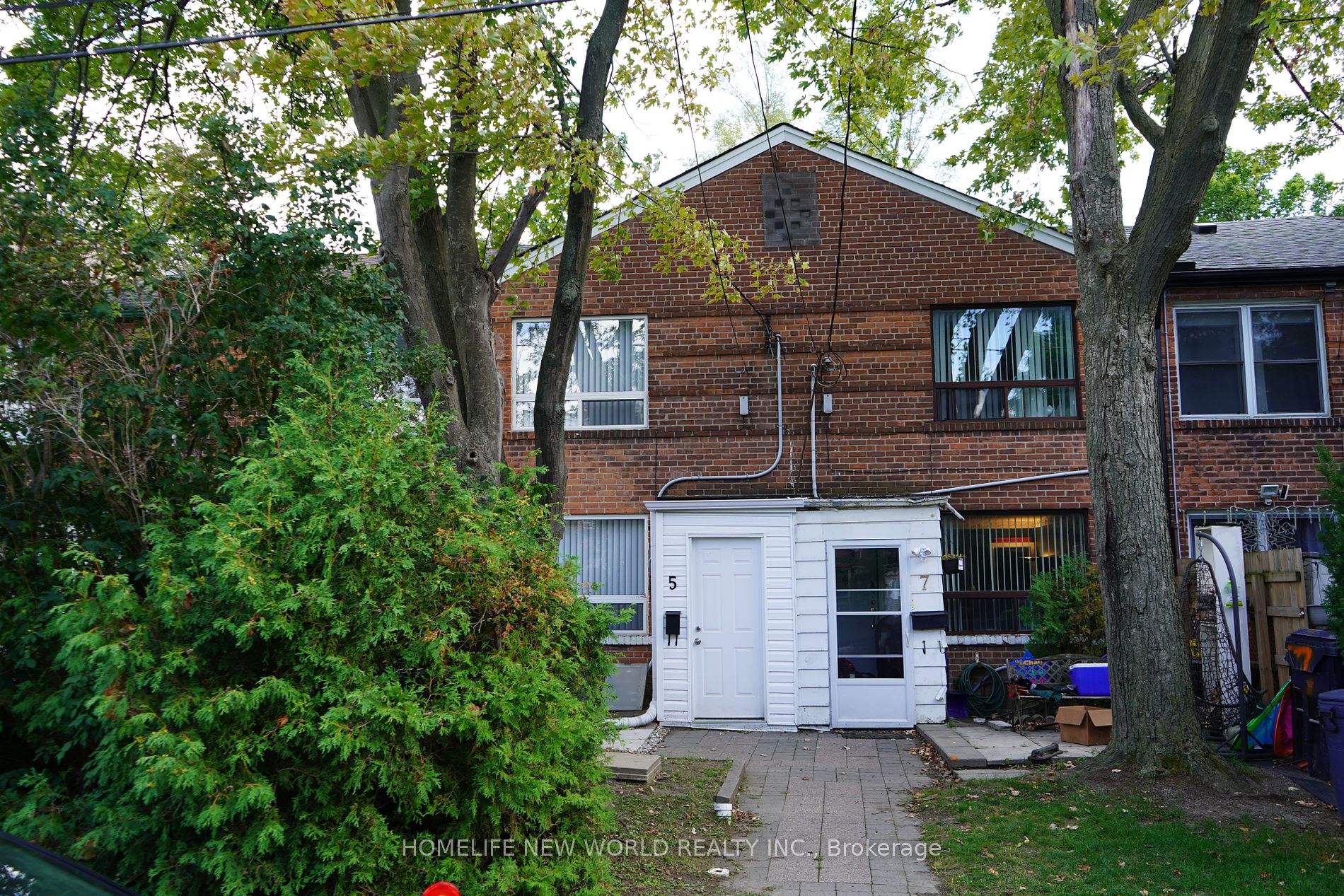 5 Khedive Avenue