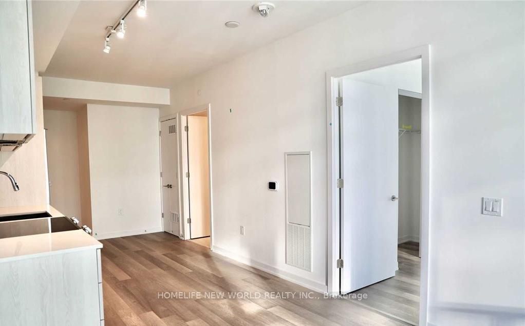 50 Power St, #1705