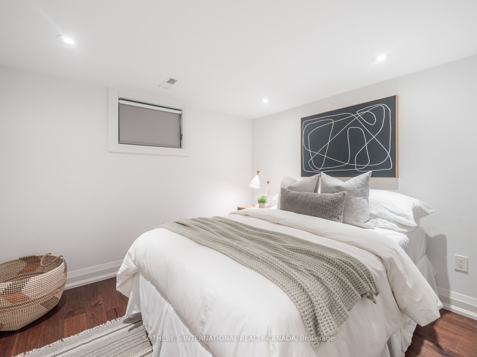 131 Glenvale Blvd