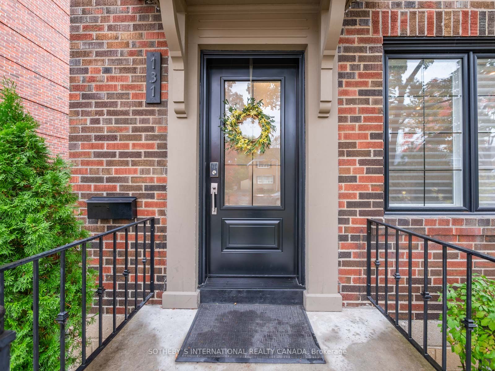 131 Glenvale Blvd
